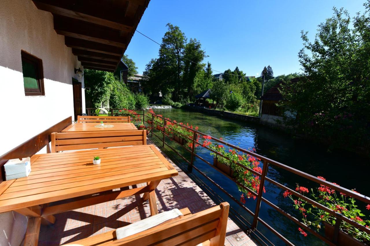 Guest House Vuceta Slunj Exterior foto